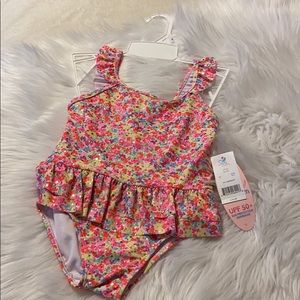 New Sol Swim Girls Pink Spring Ditsy One-Piece 👙